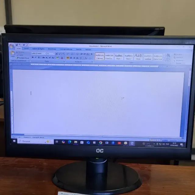Monitor Aoc Lcd E950sw 18,5 110v/220v - Foto 2