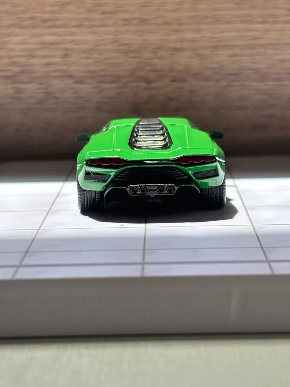 Mini GT Lamborguini Countach | Nova, na caixa  - Foto 4