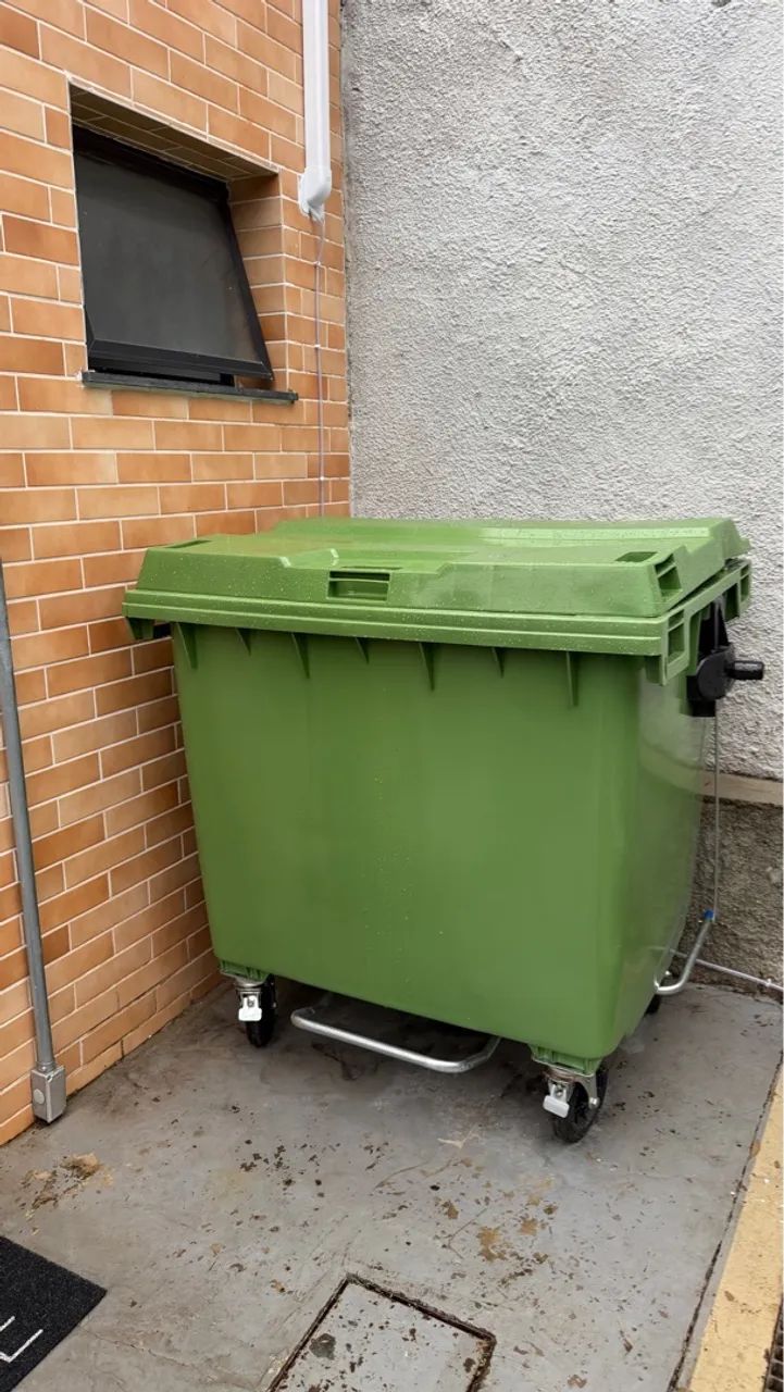 Contêiner De lixo com pedal automático   - Foto 2