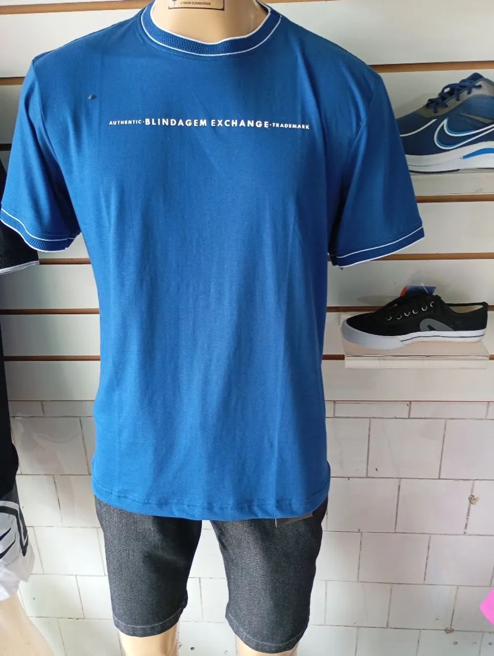 Camisas e Bermudas 