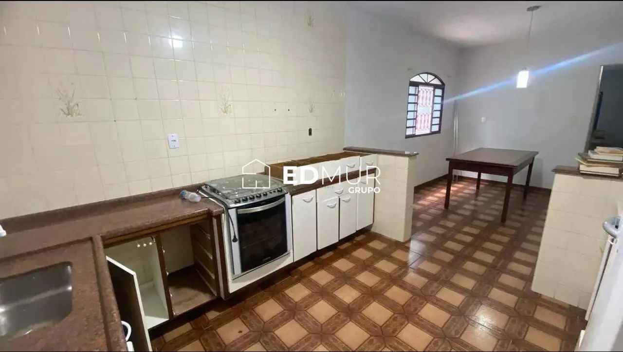 SOBRADO para EM BREVE com 244m² no bairro Parque Gerassi com 3 quartos e 2 vagas. Santo An - Foto 3
