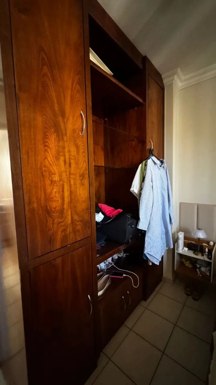 Guarda roupa / Estante 