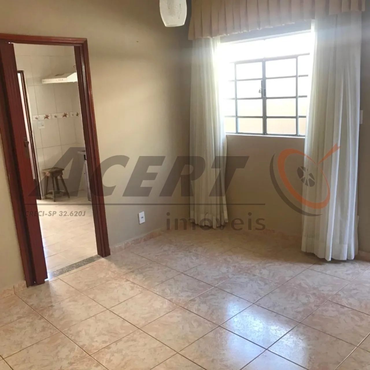 CASA ESPAÇOSA E AREJADA, 3 DORMITÓRIOS - TREMEMBÉ - Foto 2