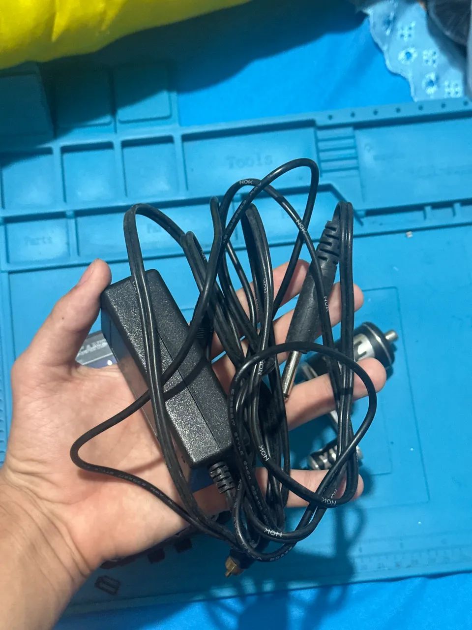 Fonte Hurricane e Máquina X13 para tatuagens - Foto 4