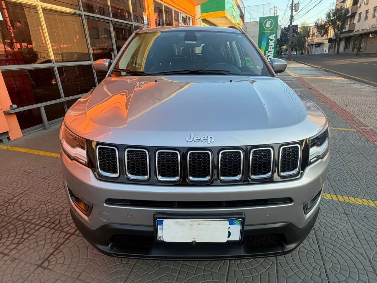 Jeep Compass Longitude 2.0 4X2 Flex 16V Aut. 2021 - Foto 2