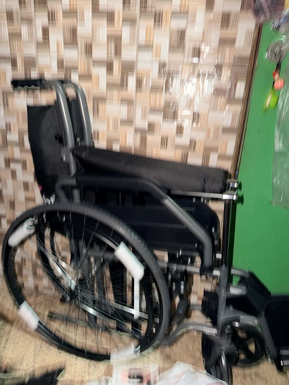 Cadeira de rodas - Foto 3