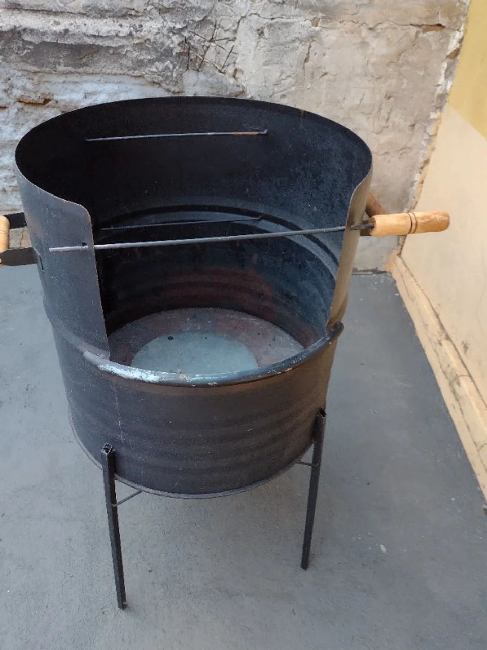 Churrasqueira de tambor.