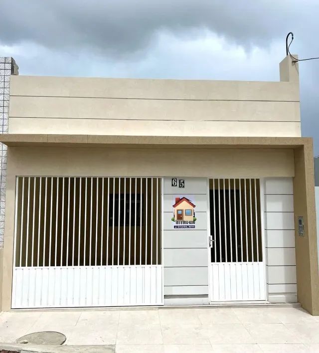 CASA RECÉM REFORMADA NA CACHOEIRINHA, PRÓXIMO AO T2