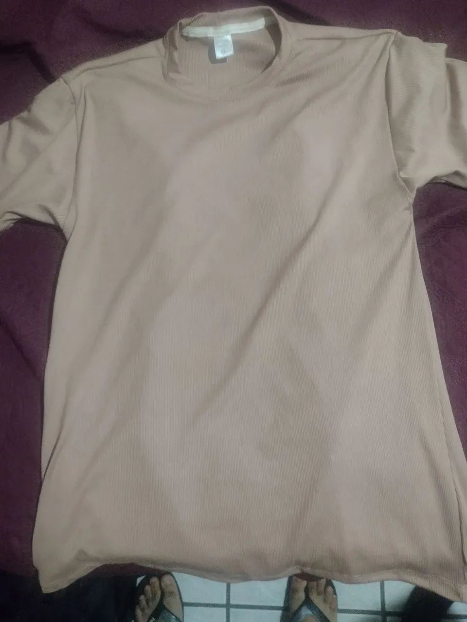 Camiseta texturizada nova nunca usada  - Foto 2