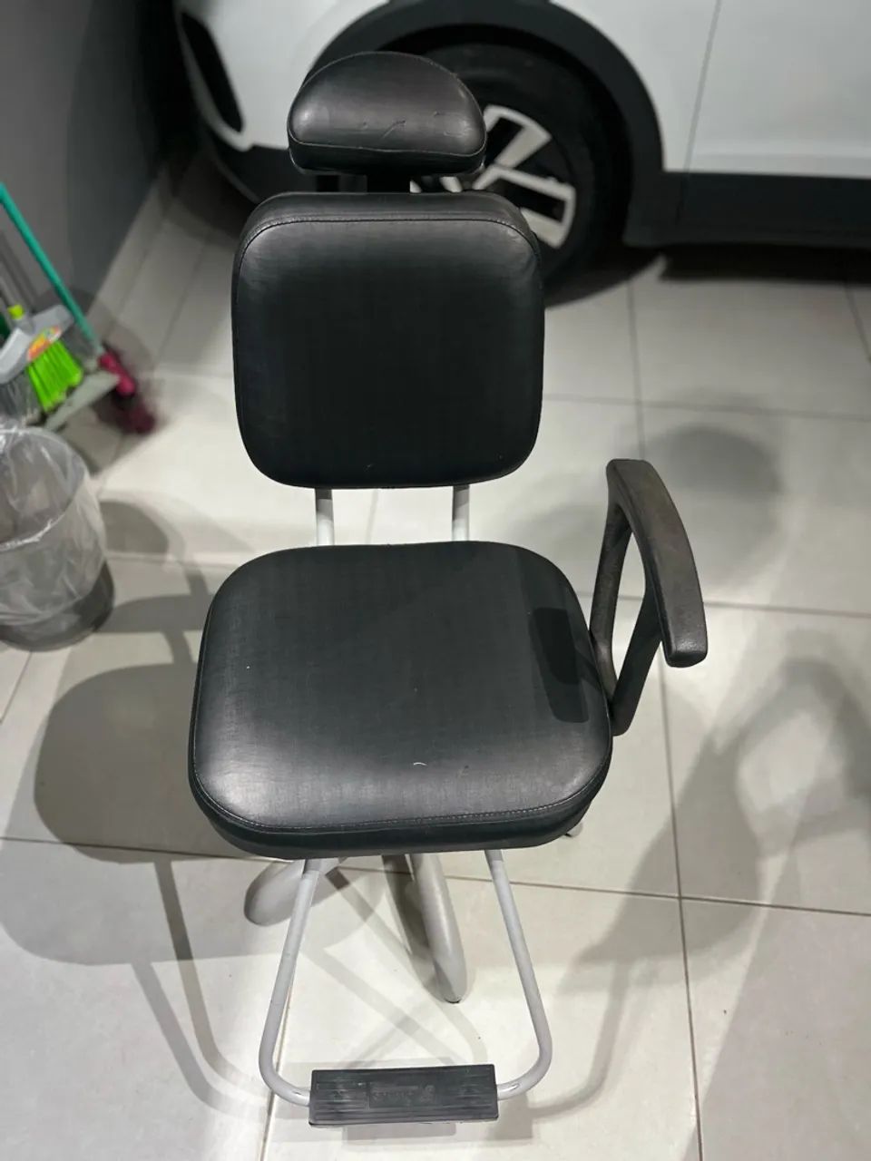 Cadeira para Salão Preta  - Foto 3