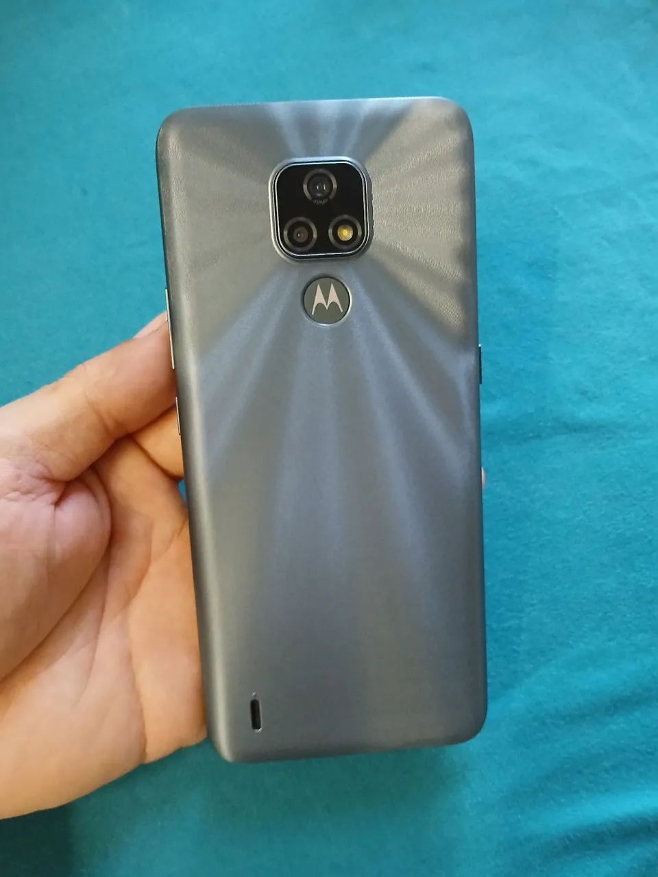 Moto e7 (64gigas) bem conservado e funcionando perfeitamente  - Foto 4