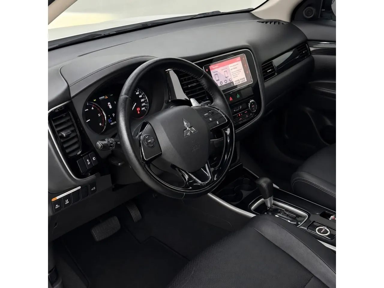 Mitsubishi Outlander 2.2 165cv Diesel Aut. 2017 - Foto 3