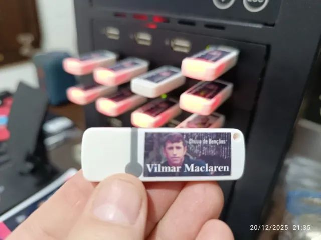 Pen drive gravado e  Personalizado  Preços a partir de R$12,00 - Foto 3