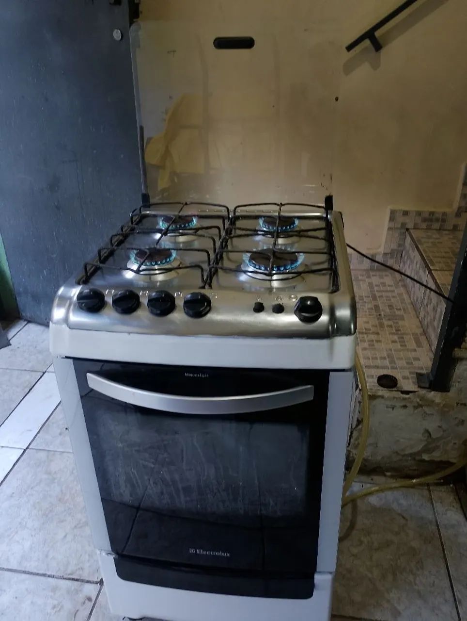 Electrolux funcionando entrega a combinar