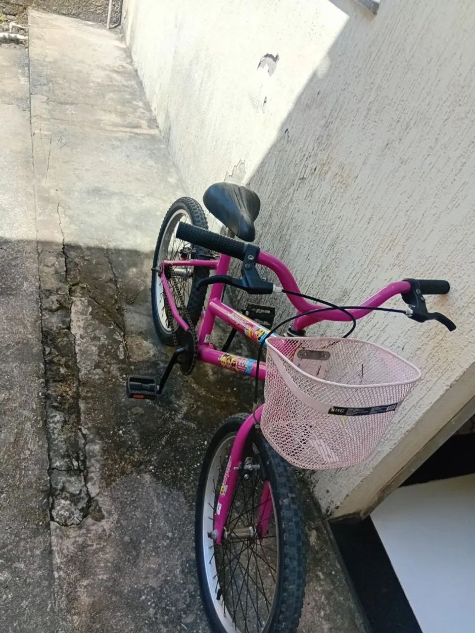Bicicleta feminina aro 16 com certinha conservada ,  - Foto 4