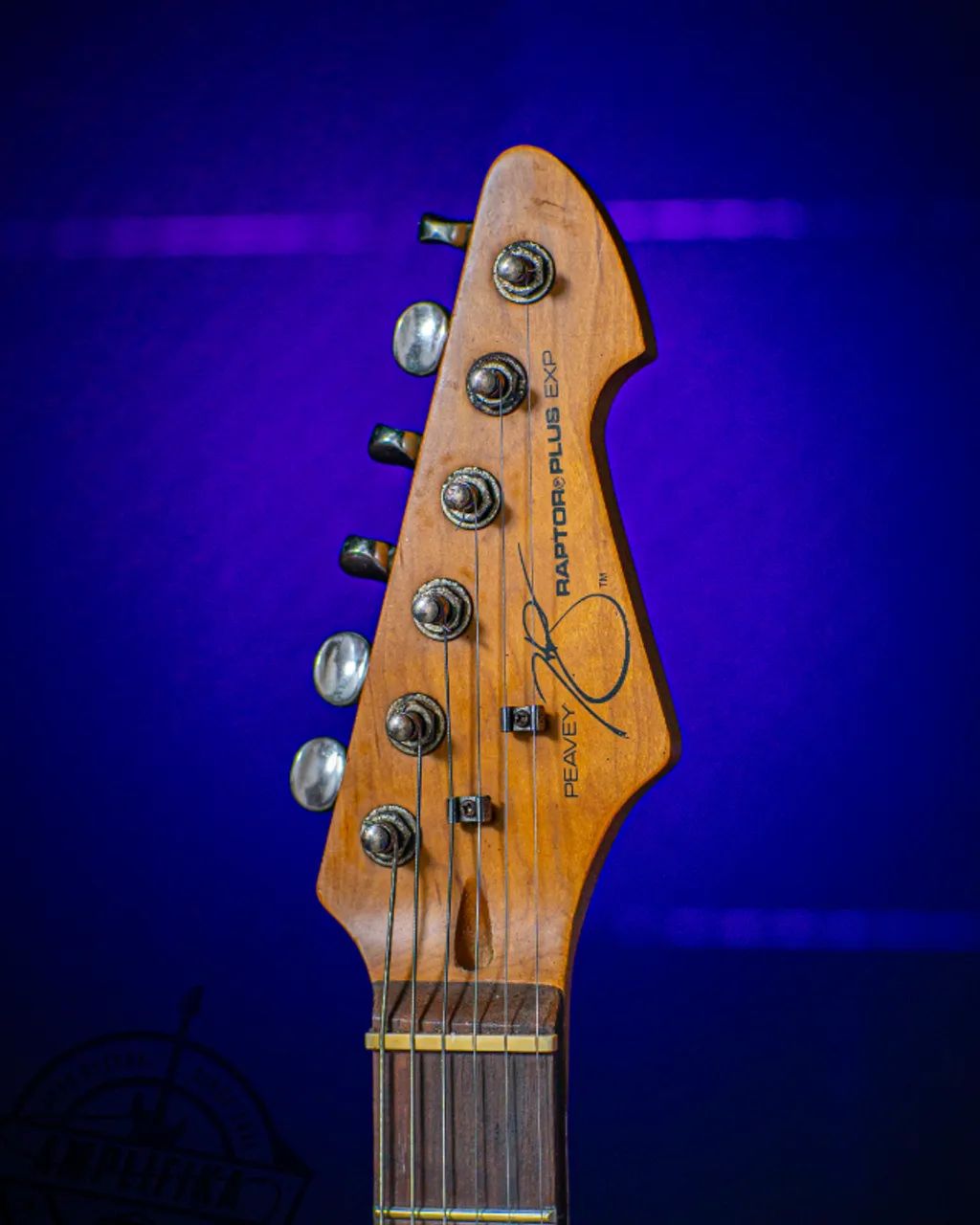Guitarra Peavey Raptor Plus EXP Stratocaster - Foto 3