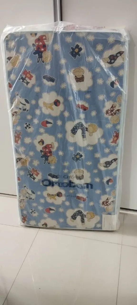 Vendo colchão de berço novo 