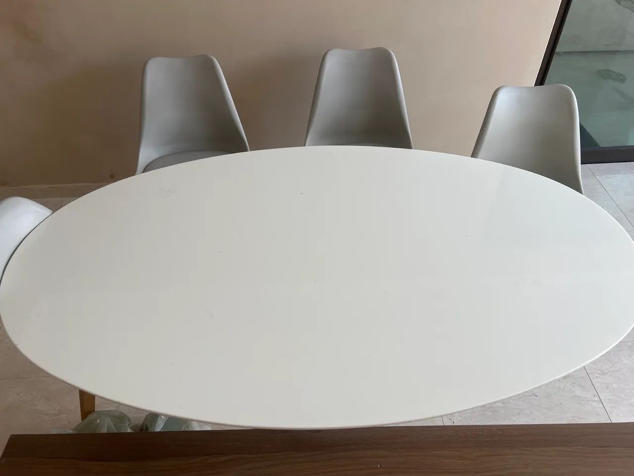 Mesa de jantar com cadeiras - Foto 2