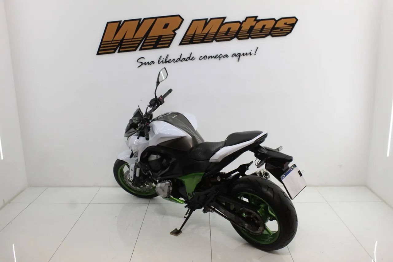 KAWASAKI Z800 - Foto 4
