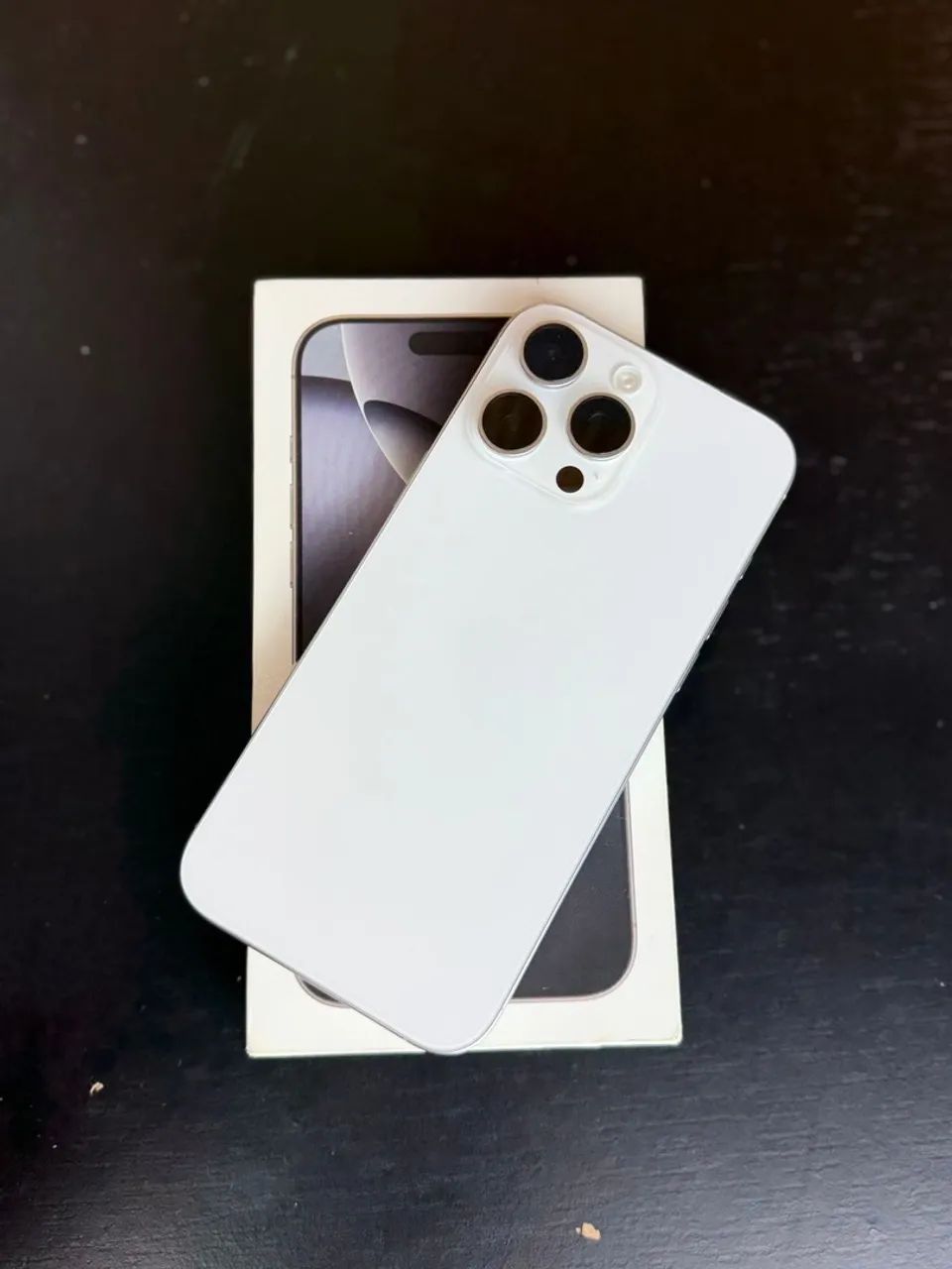 IPHONE 16 pro max 
