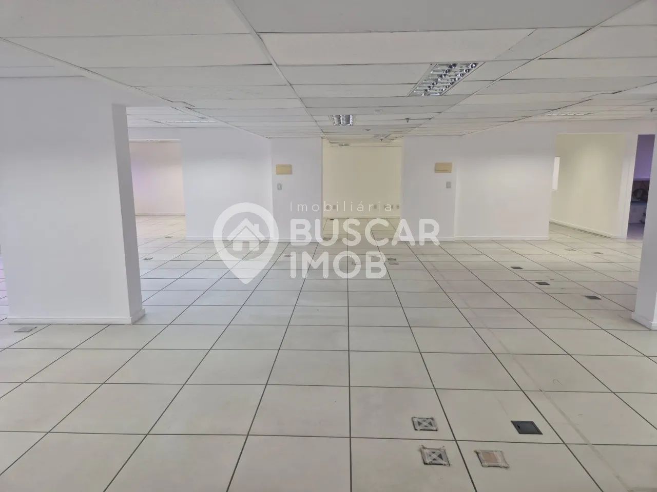 SALA COMERCIAL em LAURO DE FREITAS - BA, BURAQUINHO