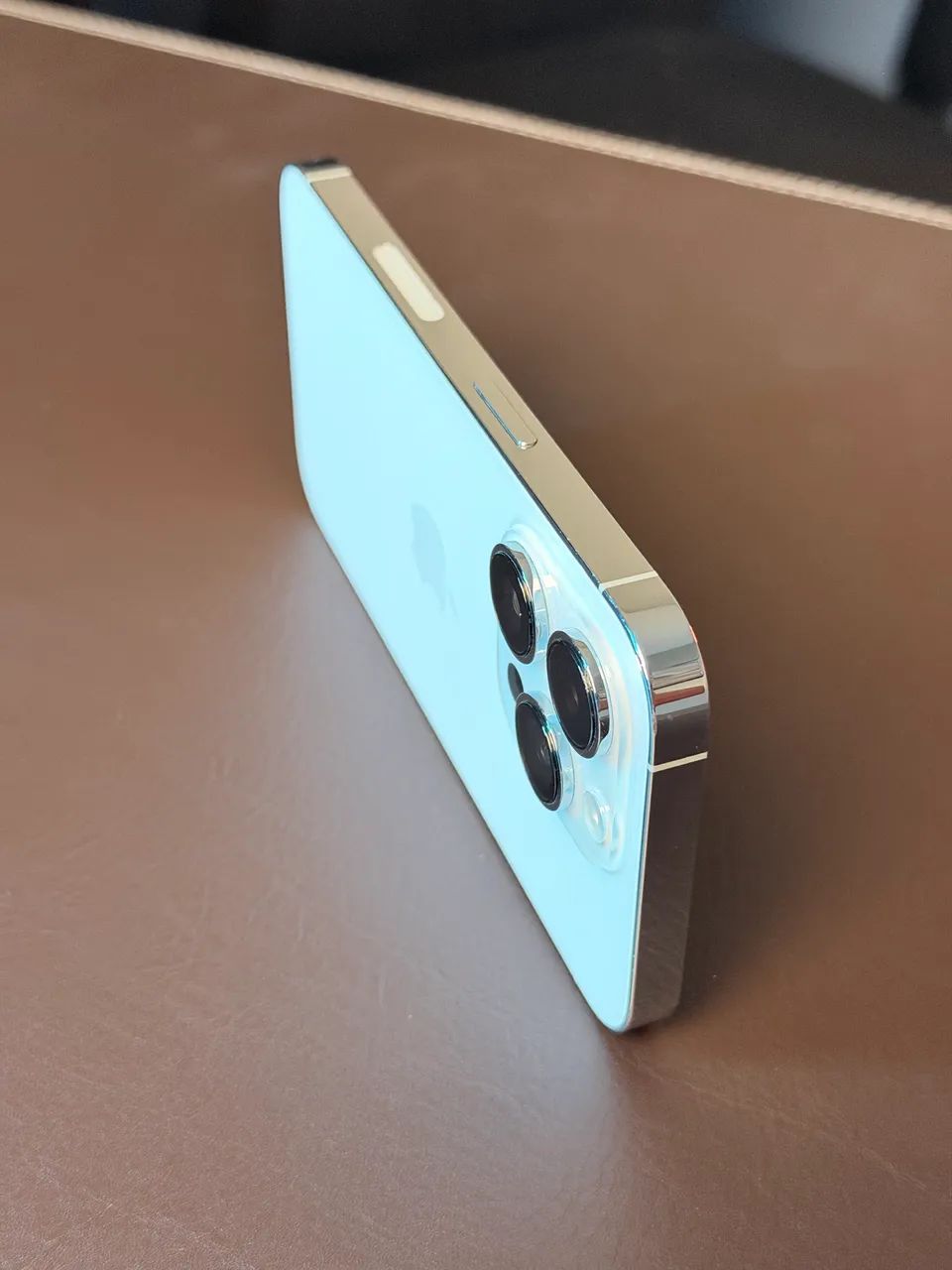 iPhone 14 Pro 256gb impecável - Celulares e Smartphones - Pedra