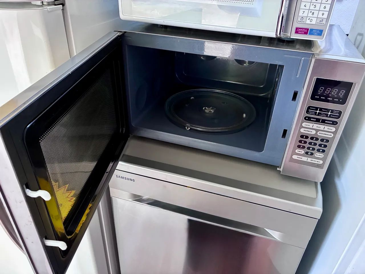 Microondas Electrolux 45 litros - Foto 2