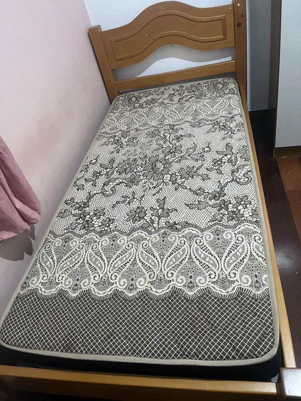 Cama com colchão solteirão  - Foto 2
