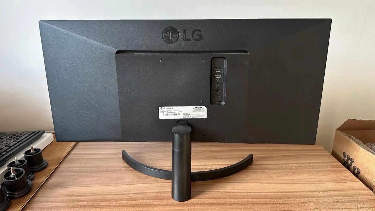 Monitor LG UltraWide 29 polegadas IPS 29WL500 75Hz  - Foto 4