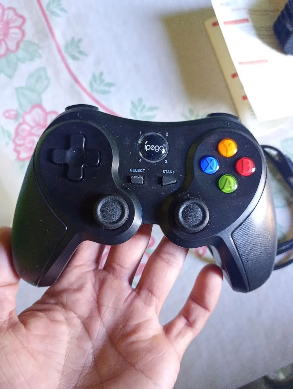 Gamepad via bluetooth