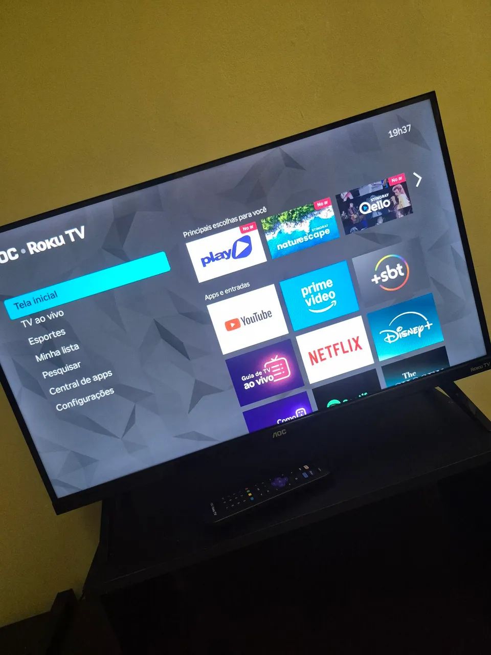 Tv AOC 32" nova praticamente 