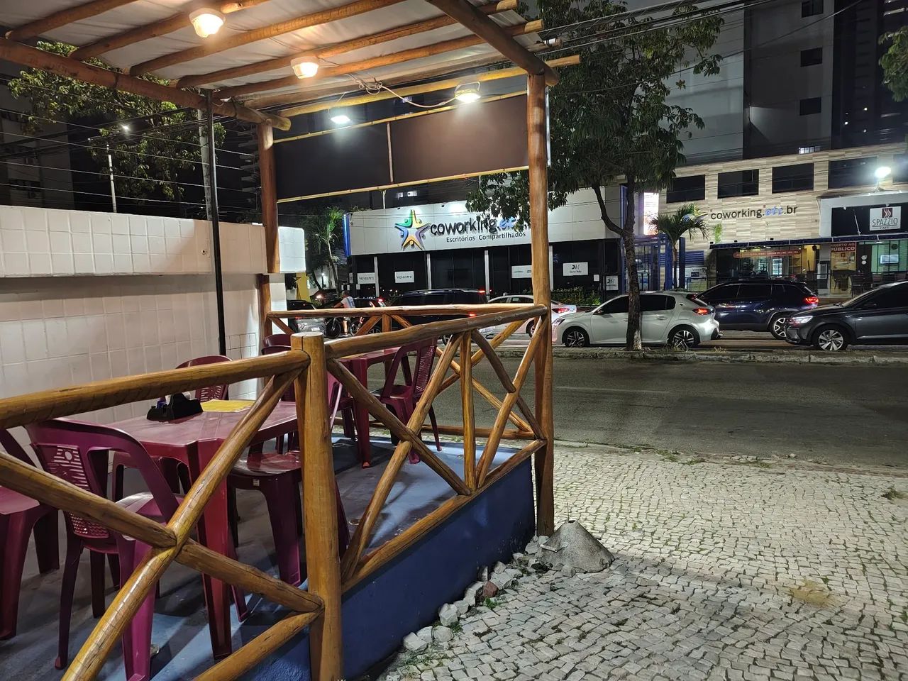 " PIZZARIA NO MEIRELES"