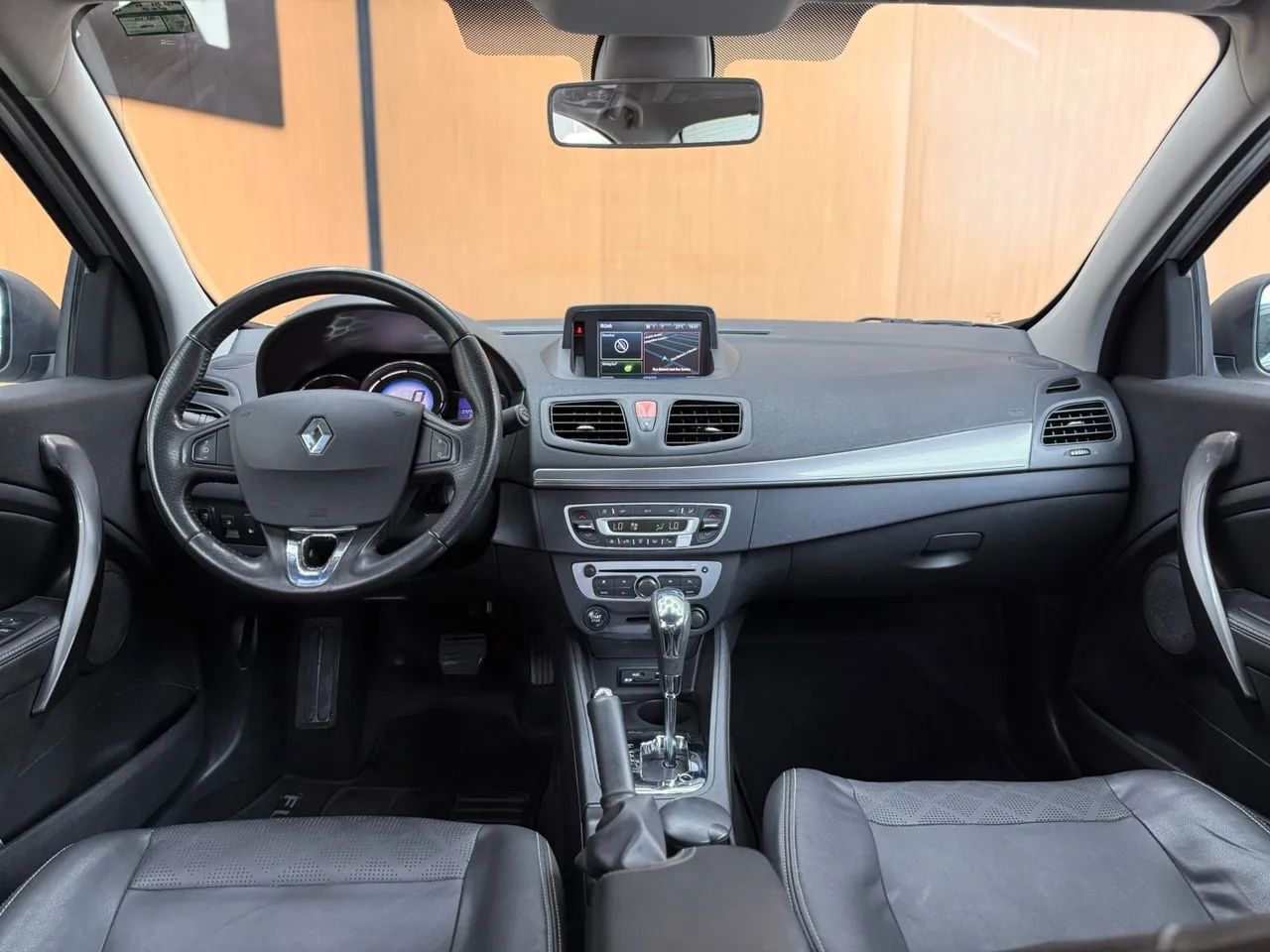 Renault Fluence Sed. Dyn. Plus 2.0 16V Flex Aut. 2016 - Foto 12