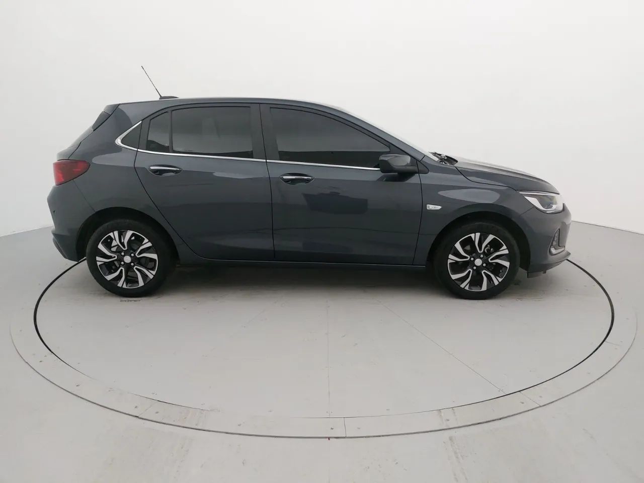 Chevrolet Onix Hatch Premier 1.0 12V TB Flex Aut. 4P, foto 6 de 18