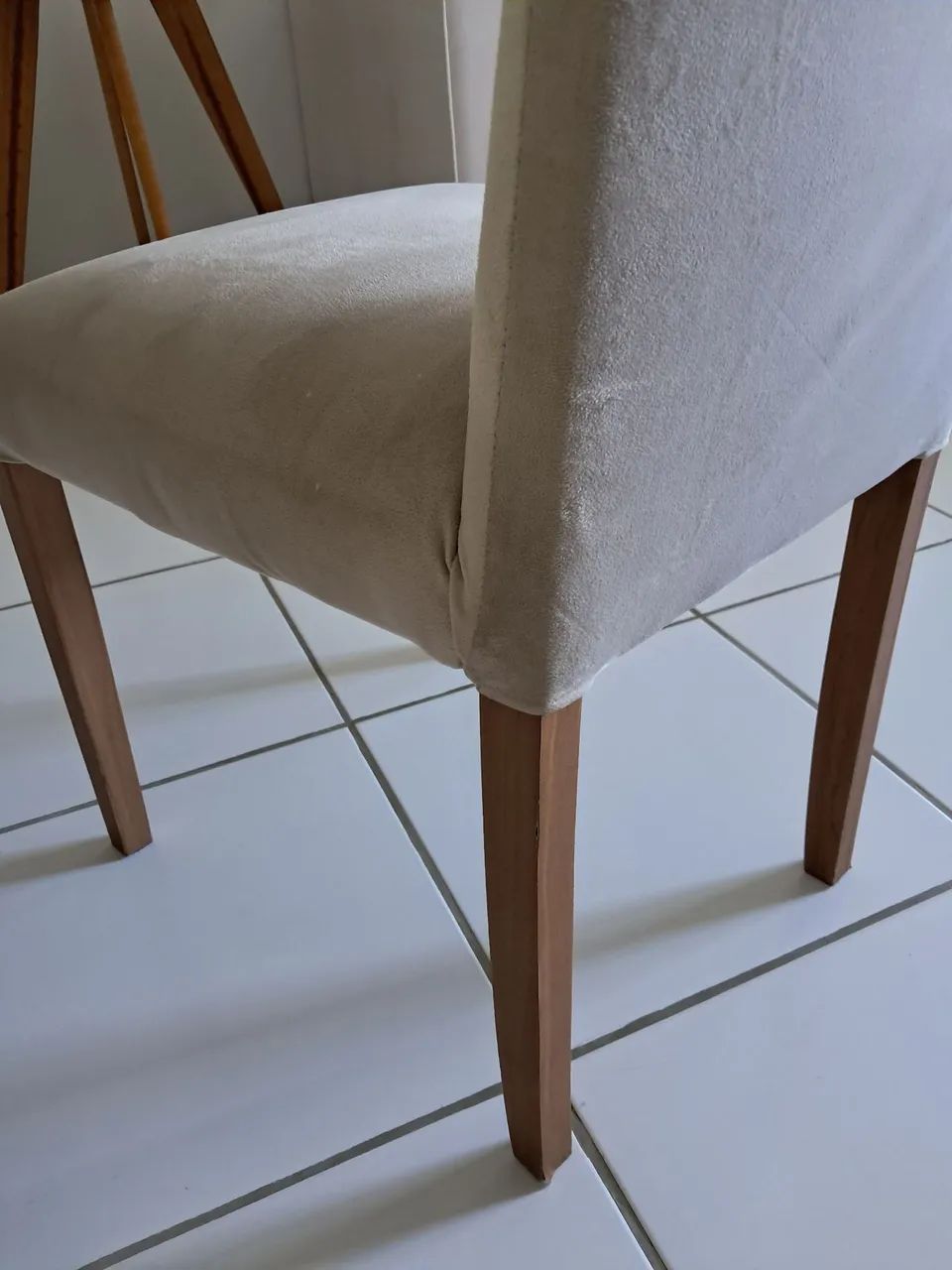 5 cadeiras de sala - Foto 3