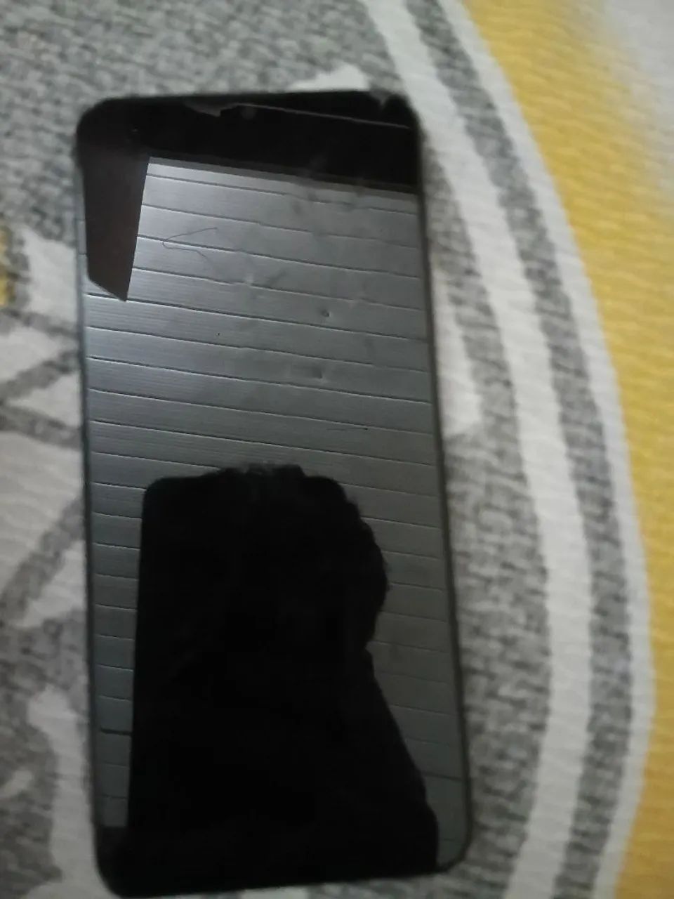 Celular moto e20 funcionando+acessórios  - Foto 4