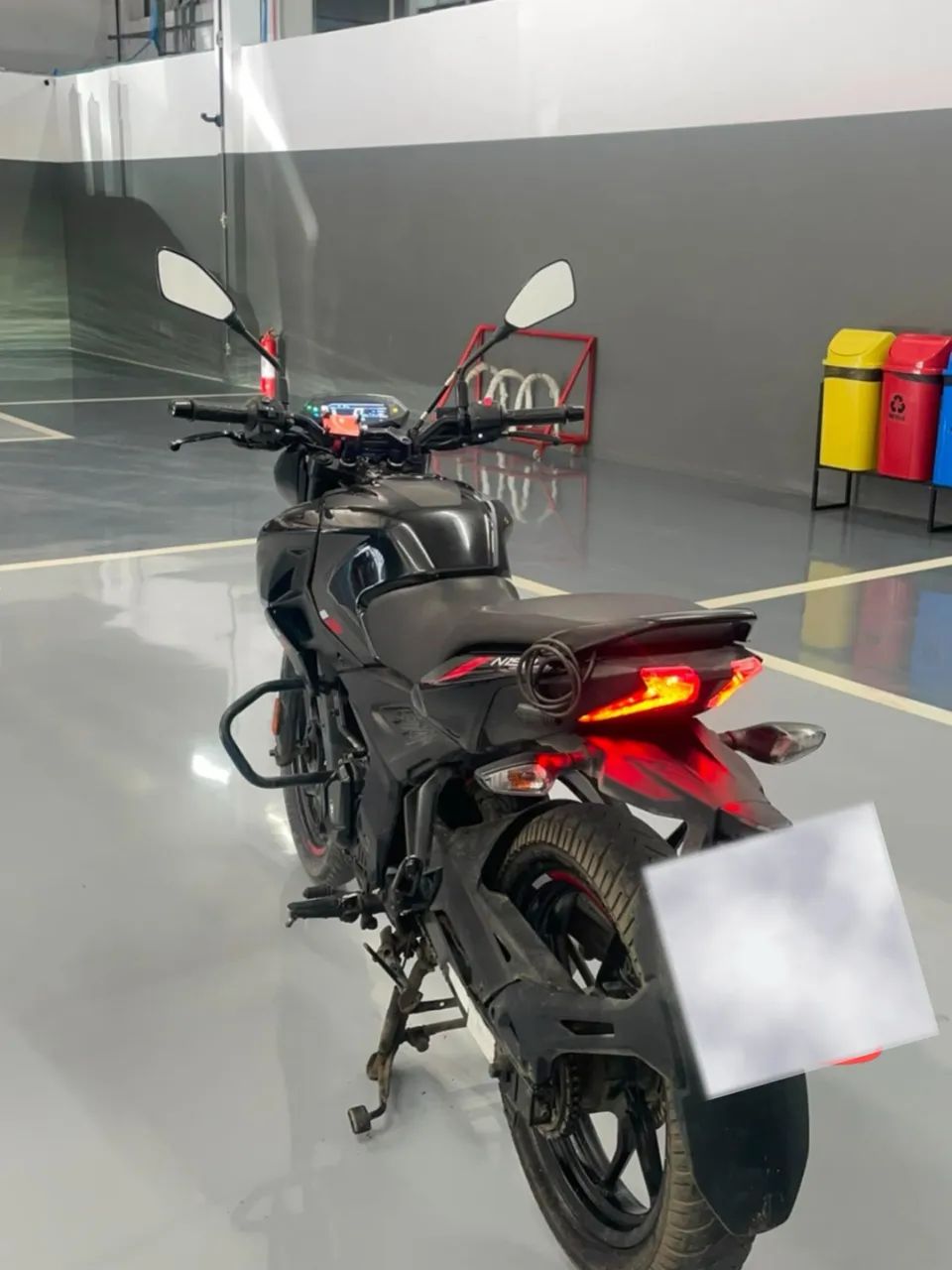 PULSAR N150 Bajaj - Foto 3