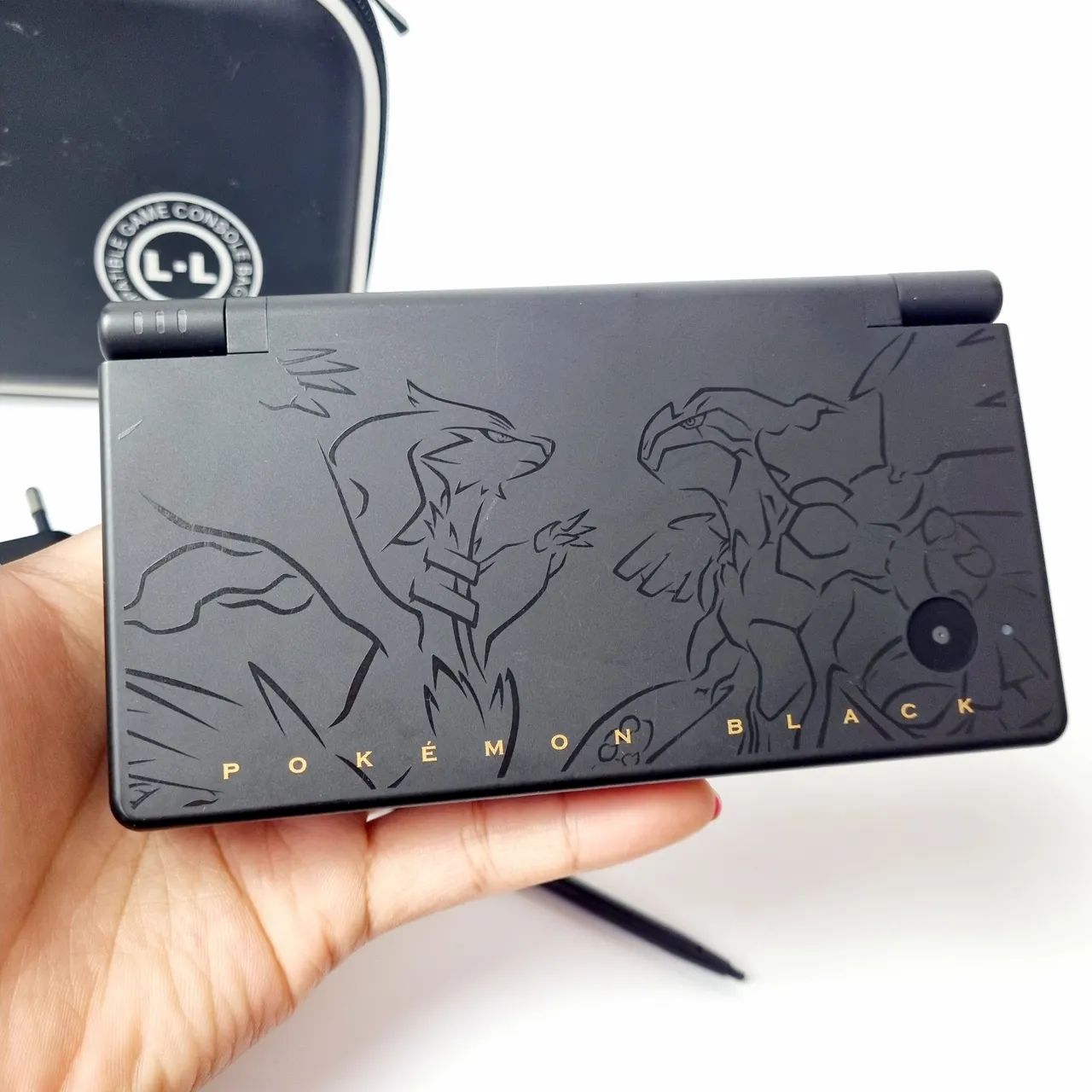 574 DSi POKEMON BLACK - Foto 2