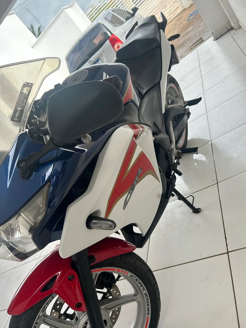 CBR 250R