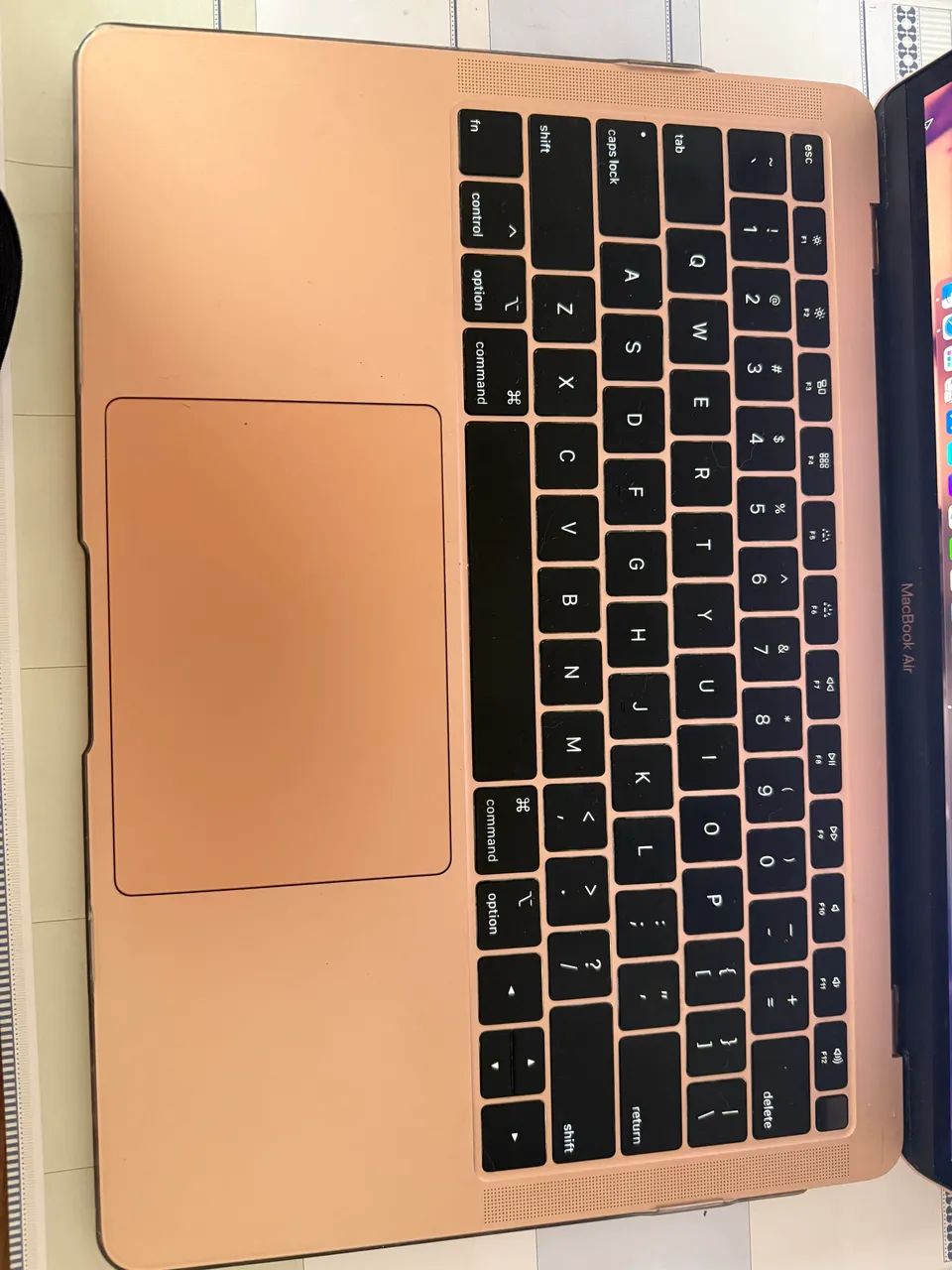 MacBook Air 2019 - Foto 3