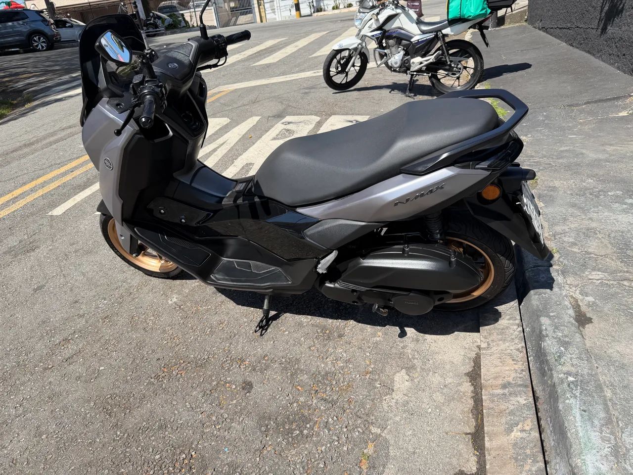 Yamaha Nmax 2025 - Foto 4