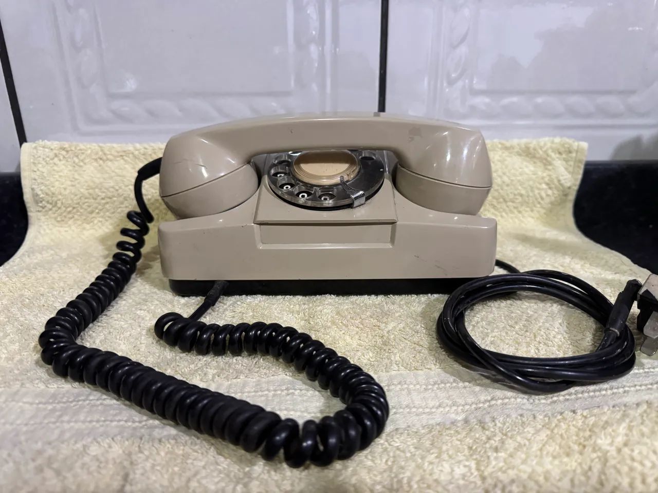 Telefone de disco vintage modelo GTE starline BT278E - Foto 2