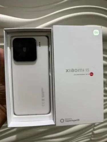 Xiaomi 15 12GB/512GB sou de Caruaru - Celulares e Smartphones