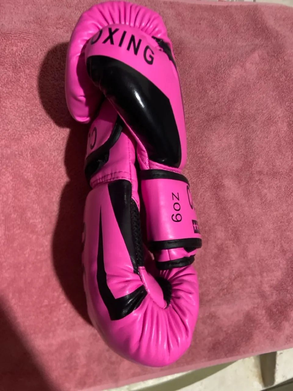 Luva de muay thai 6oz rosa