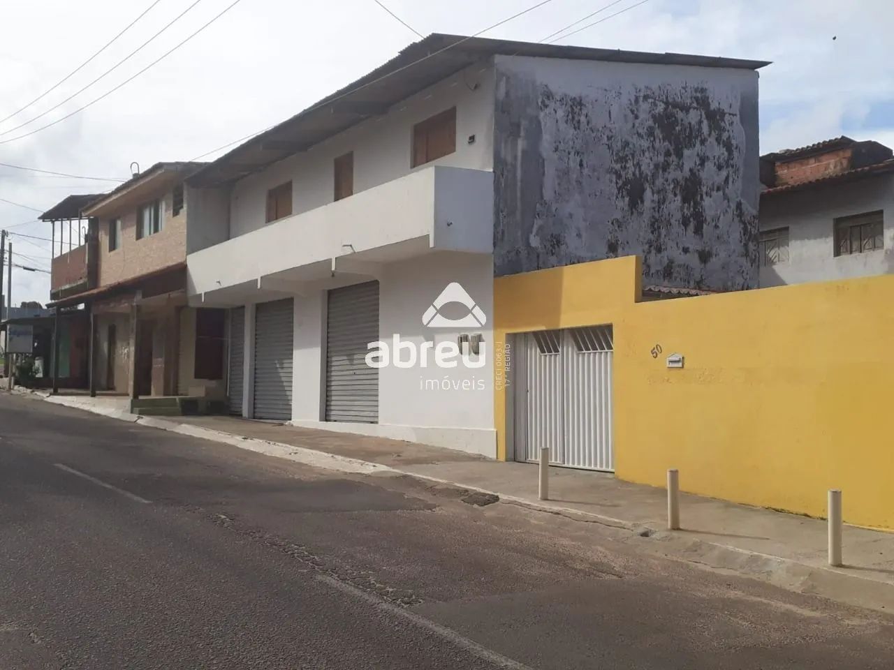 Prédio Comercial à Venda em Parnamirim, RN