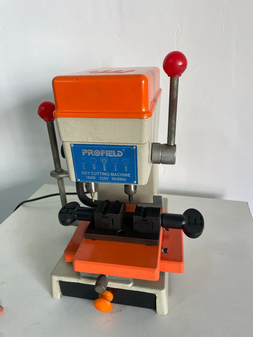 MAQUINA COPIADORA DE CHAVES PROFIELD - Foto 2
