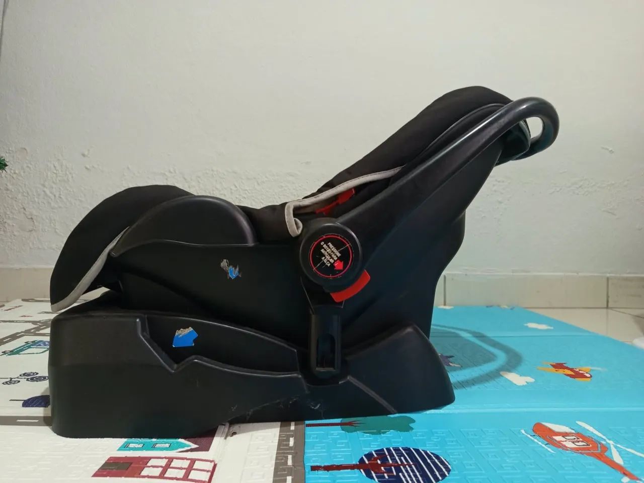 Vende cadeirinha infantil com base de encaixe  - Foto 4