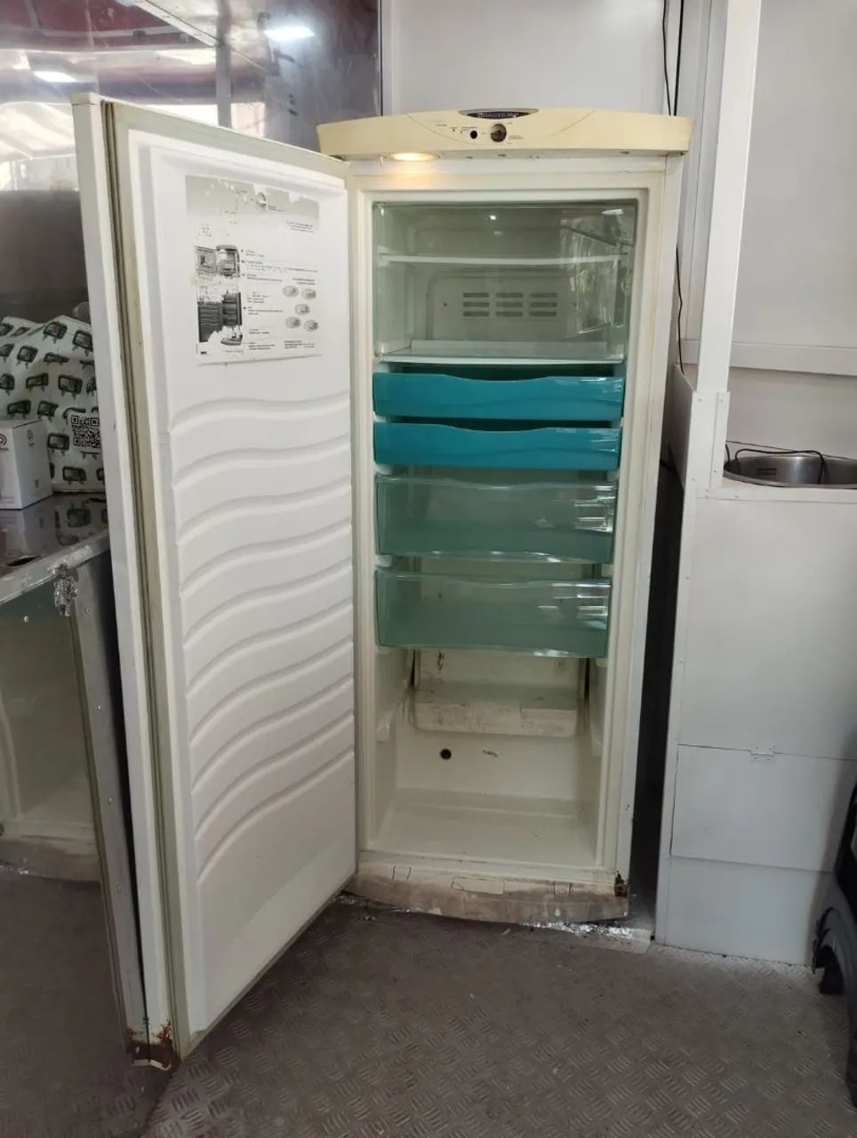 Freezer vertical - Foto 2