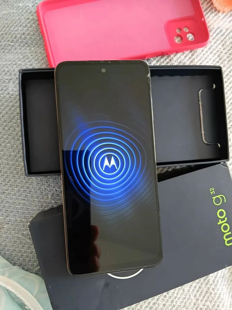 Celular moto g32 4 de ran e 128 giga - Foto 2