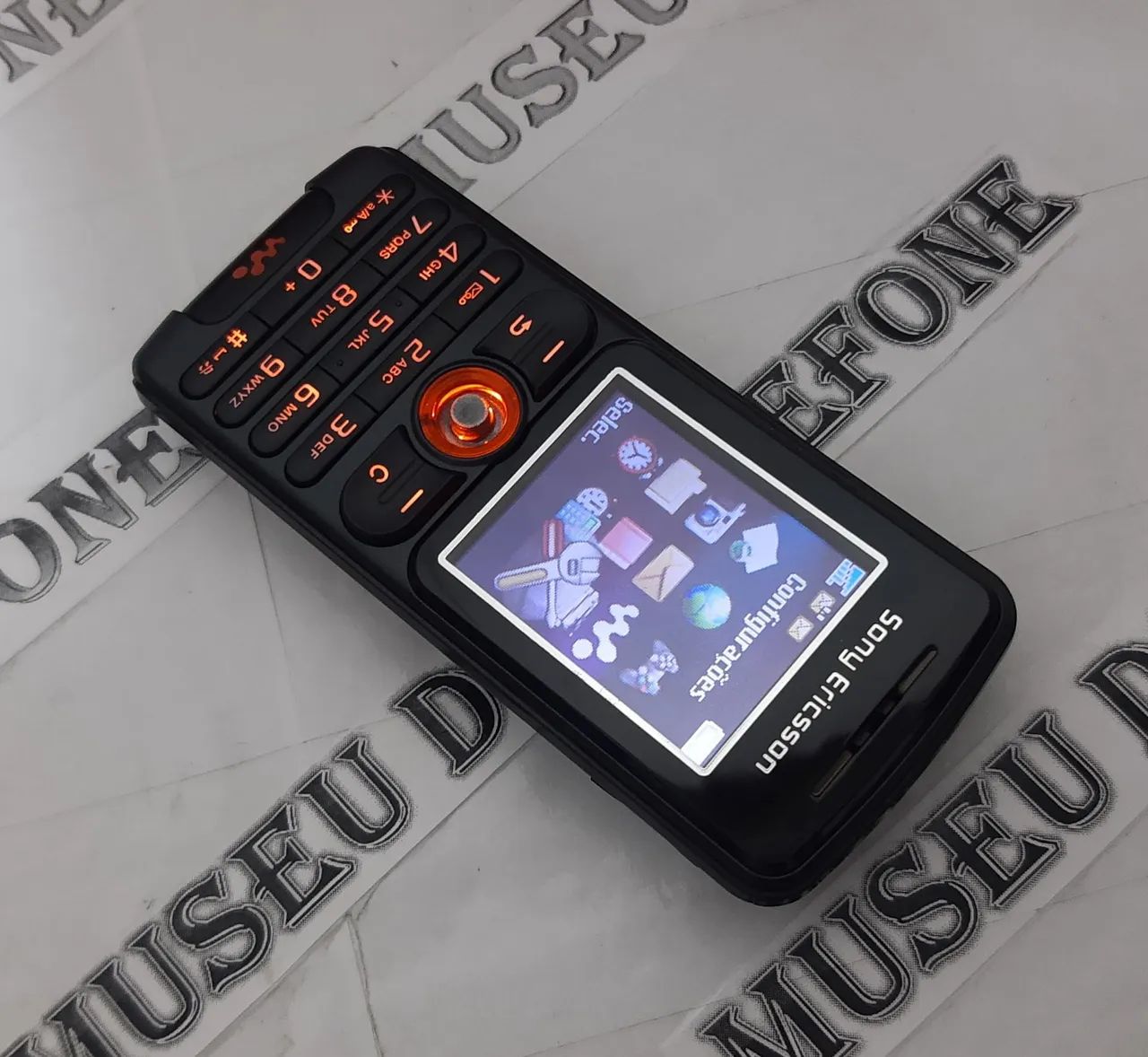 Sony Ericsson w200 walkman celular antigo RELIQUIA lindo impecável 2004 - Foto 2